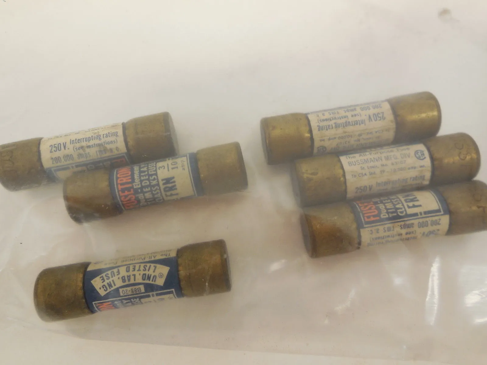 6 NEW FUSETRON FRN-3/10 FUSES FRN310