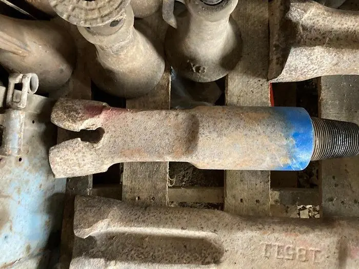 Used AFTERMARKET 5 ½” DIAMETER X 17” LENGTH CABLE TOOL DRILLING CHISEL BIT Drills Pennsylvania US | East West Machinery & Drilling #1417238