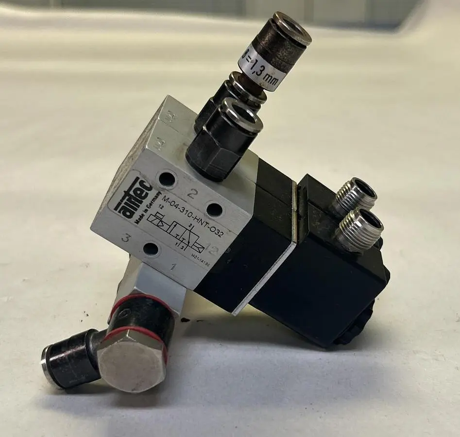 Used AIRTEC M-04-310-HNT-O32 Solenoid Valves Ohio US | Surplus Asset Holdings #1280646