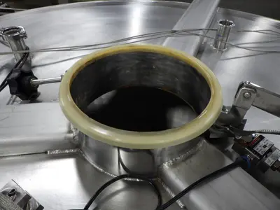 SS Insulated Liquid Scaling Hopper