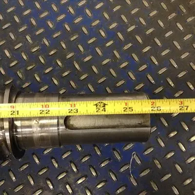 USED CINCINNATI MILACRON CM SCREW VE 165-7