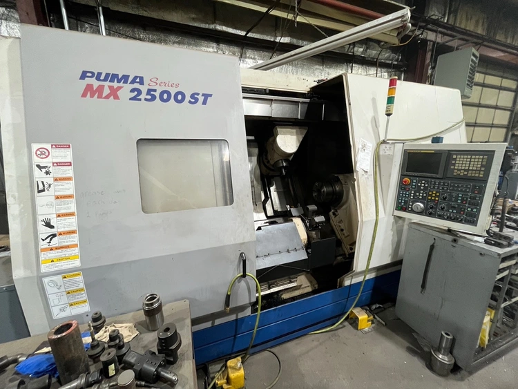 Used 2006 DOOSAN PUMA 2500ST CNC Lathes Colorado US | Revelation Machinery #437473