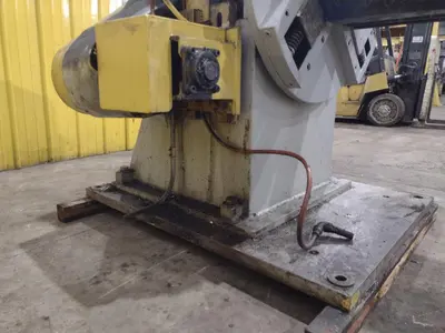 4,000 LB X 26" PAXSON MOTORIZED COIL REEL UNCOILER: YOBRO #25224