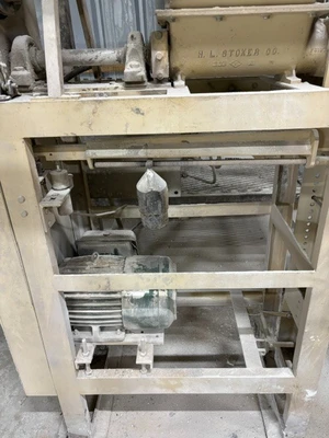 Used Choice Bagging Equipment HL Stoker 200 Filling Machines Texas US | Heavy Wall Consulting #1310642