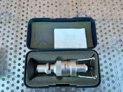 USED BETA PRECISION INDUSTRIES PEAK STAND MICROSCOPE 50X W/ ELECTRONIC RULER 60"