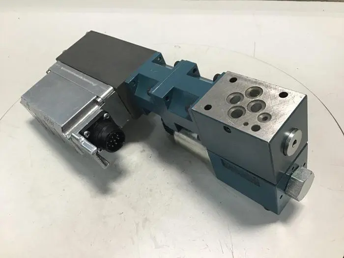Used BOSCH 0 810 091 561 Valves/Fittings Michigan US | Ideal Machinery #583207