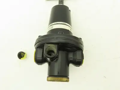 Watts FluidAir R119-06D/M2 Pneumatic Air Pressure Regulator 3/8" NPT 0-125 PSI