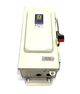 USED SCHNEIDER ELECTRIC SQUARE D SAFETY SWITCH, HEAVY DUTY, FUSIBLE, 30A 3-POLE 20HP