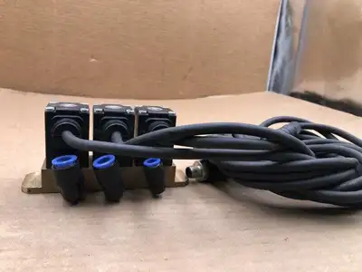 Burkert MICR-VTKL-VI Solenoid Valve Manifold with 3 00120617 Coils 24VDC 8W