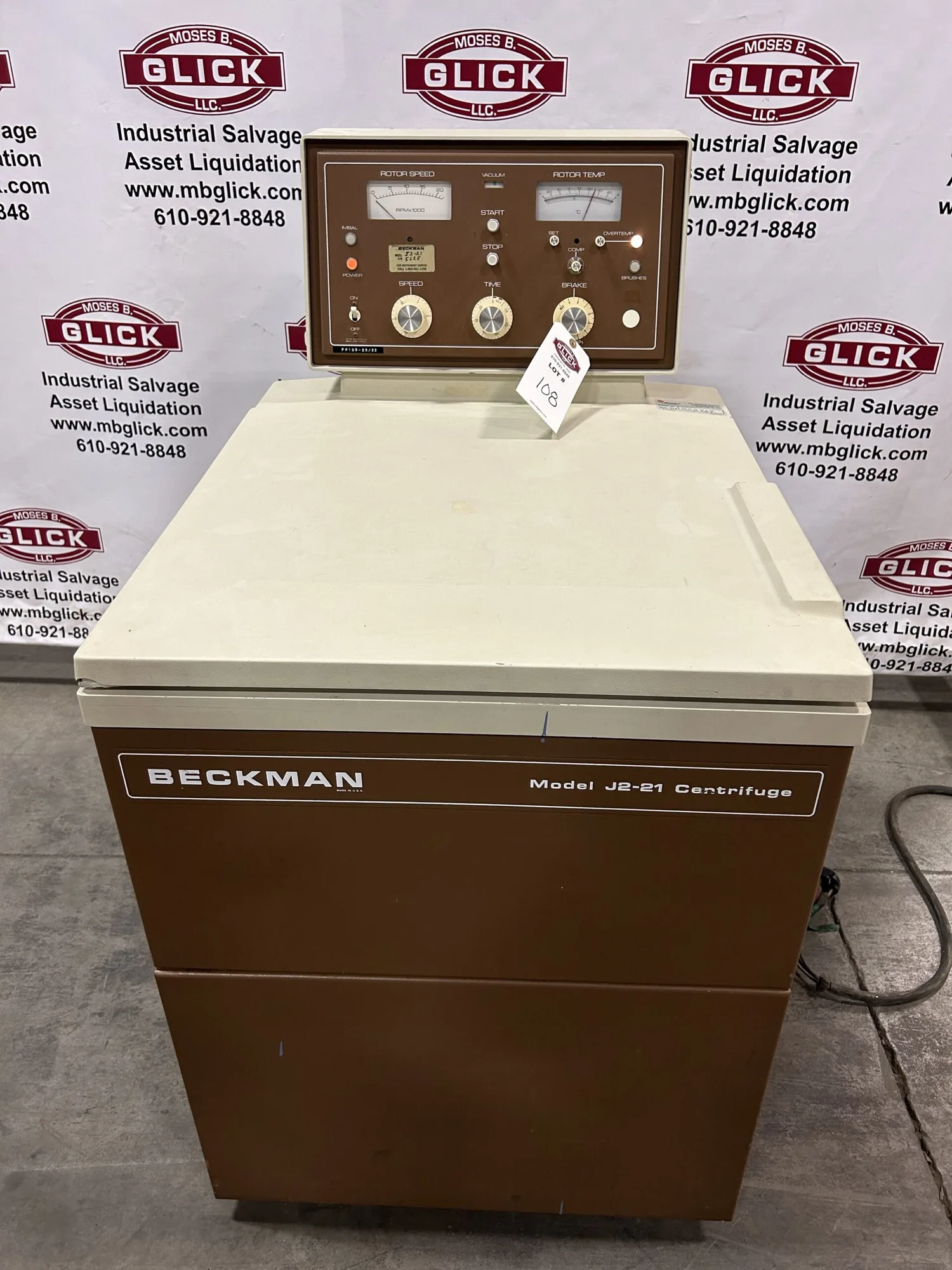 Beckman J2-21 Refrigerated Centrifuge	 (no rotor)