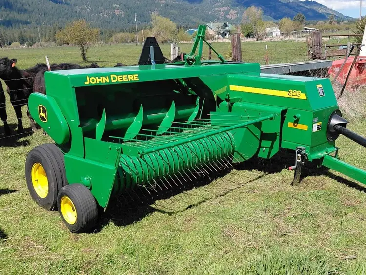 Used 2023 JOHN DEERE 328 Square Balers Oregon US | Berry Machinery #973666