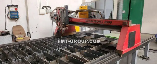 Used 2001 PIERCE SCORPION L 2500 GP Laser Cutters | F.M.T. Group s.r.o. #1252801