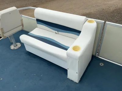 Used 2003 CREST 22/24 OB FAMILY DL Boats (Misc) Michigan US | Miedema Asset Management Group #1320433
