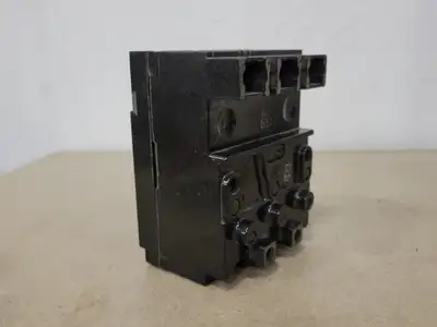 150 Amp, 3 Pole Circuit Breaker w/ Trip Unit