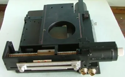 QTY. 1. X-Y MOTORIZED OR MANUAL STAGE (STAGE ONLY)...
