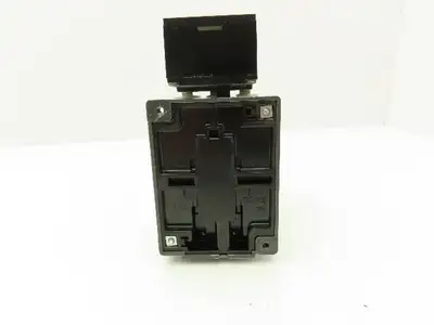 Siemens 3TF4711-0AK6 Motor Starter IEC Contactor 80A 3-Pole 600V 3PH 120V Coil