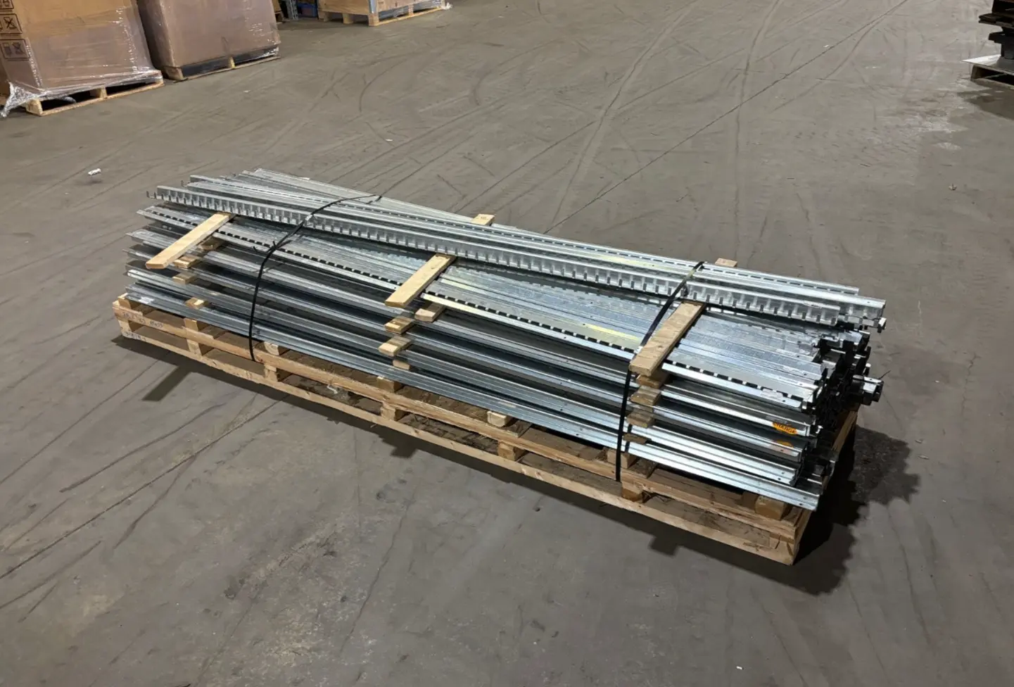 USED MALLARD MANUFACTURING 101" GRAVITY CONVEYOR DISCHARGE UNLOAD SECTION