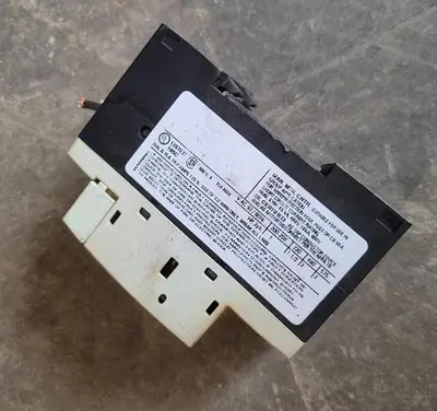 USED SIEMENS 3RV2011-1EA10