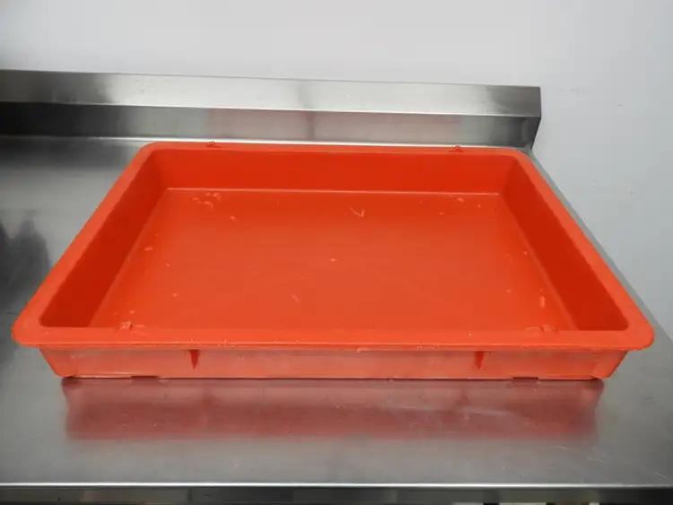 Used Doughmate Used Red DoughMate CPT-7D Commercial Plastic Dough Tray 26"Lx18"Wx3"H Food, Restaurant, & Bakery Parts & Accessories Illinois US | Falcon Restaurant Supply #1376526