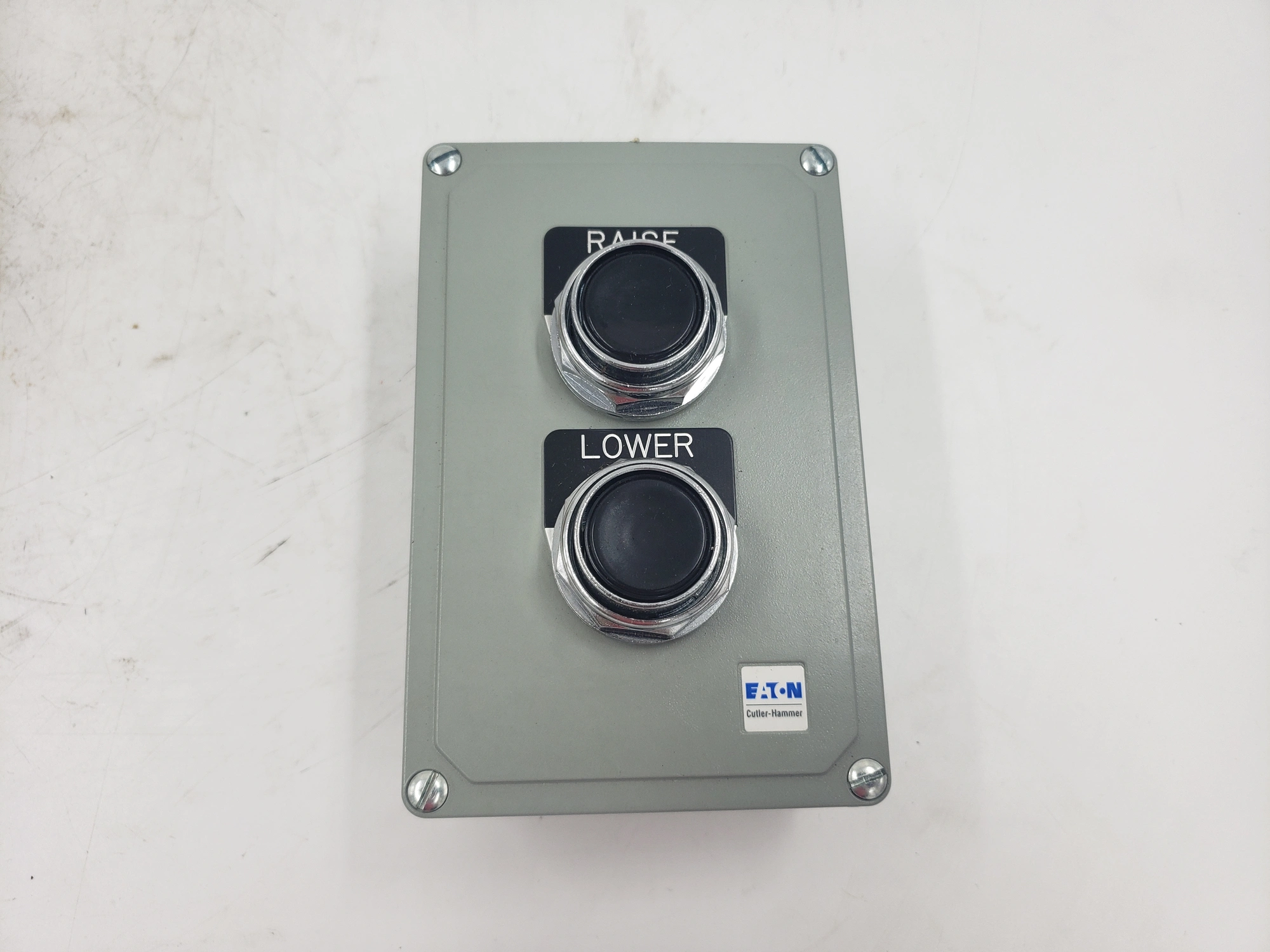 NEW EATON 10250T3672