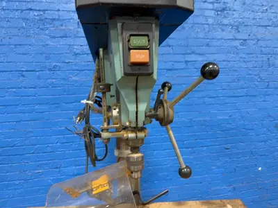 USED DELTA 17925