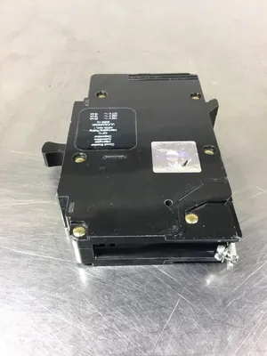 Square D EDB14020 20A 1-Pole CIrcuit Breaker 277V 4F