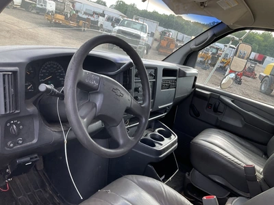 Used 2004 CHEVROLET EXPRESS Box trucks Michigan US | Miedema Asset Management Group #1301464