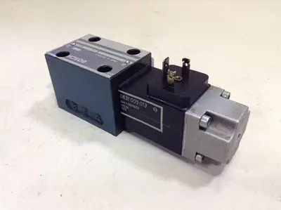 USED BOSCH 0 810 090 240