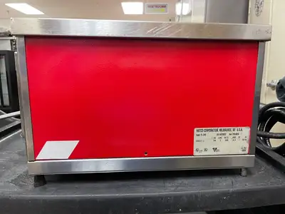 Used Hatco Used Hatco Thermo Food Finisher Warmer Melter Toaster TF-2010 220V Salamanders & Cheese Melters Illinois US | Falcon Restaurant Supply #1376337