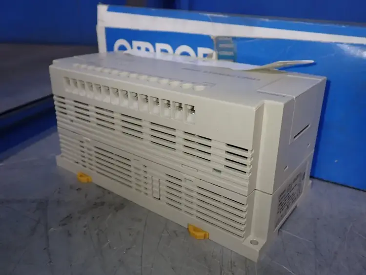 Used OMRON CPM120CDRA Electrical Controls | HGR 24 #747596