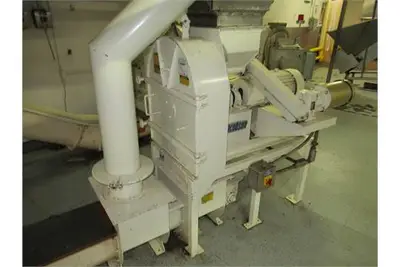 Jacobson P-160-DFF hammermill, 10 HP