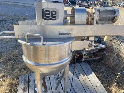 USED 1991 LEE INDUSTRIES 10D9MT