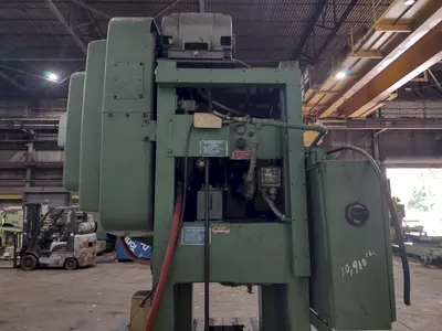 60 TON BLISS MODEL #C-60 OBI FLYWHEEL STAMPING PUNCH PRESS 4" STROKE: STOCK #23467