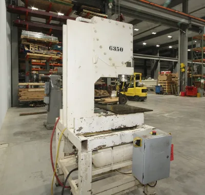 Toggle Press
