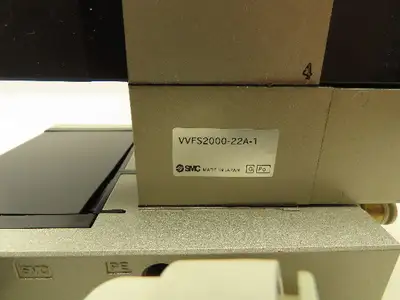 SMC VV5FS2 Plug-In 3-Station Manifold Control Unit VFS2600 Solenoid Valve Bank