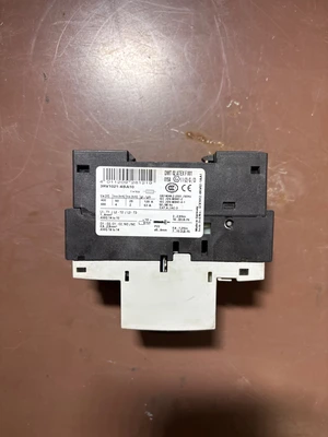 Used SIEMENS 3RV1021-4BA10 Circuit Breakers Illinois US | Aucto #1328648