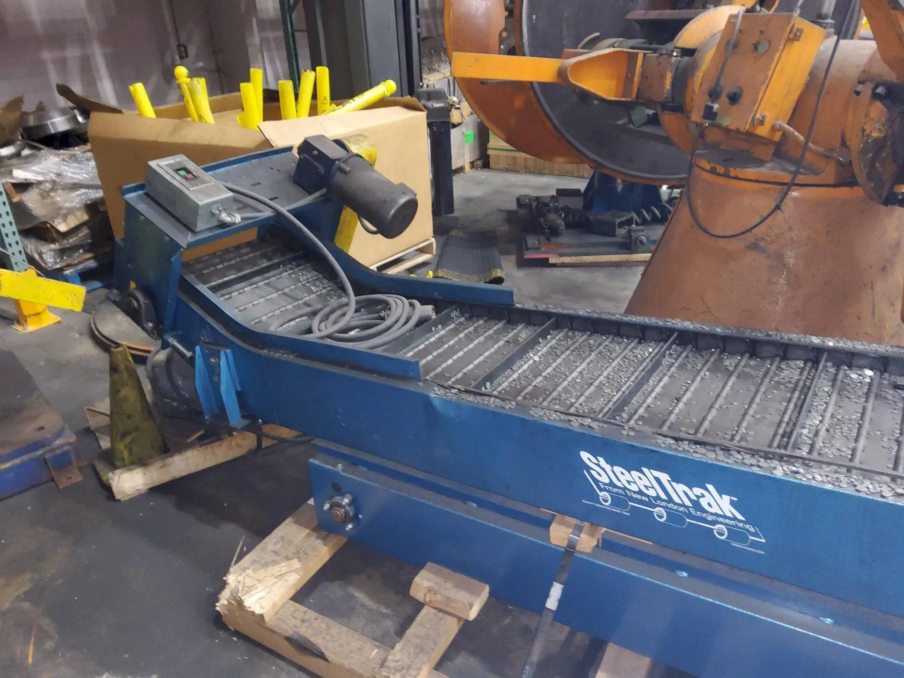 18" WIDE x 96" LONG STEELTRAK MODEL #T2-721-18" FLUTED BELT PARTS CONVEYOR, NEW 2016: YOBRO #24330