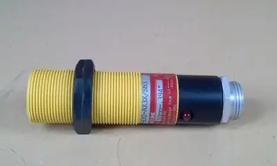 Used Turck 13506 Sensors | Palmetto Automation #1156286