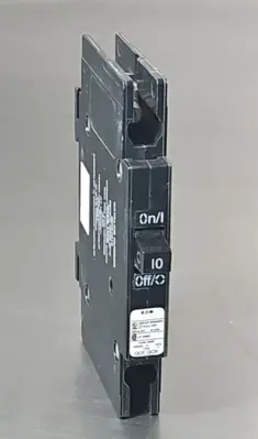 Eaton QCR1010 1 Pole 10 Amp 120/240 V Circuit Breaker (BIN3.4.4)