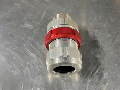 NEW THOMAS & BETTS STX100-467