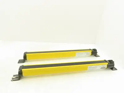 Allen Bradley 440L-P4J0480YD Light Curtain Guardmaster Receiver/Transmitter Set