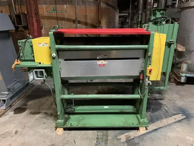 USED EASTERN ENGRAVING AND MACHINE CO. INC. HYDRAULIC EMBOSSING MACHINE