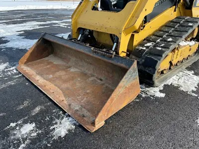 USED 2018 CATERPILLAR 289D