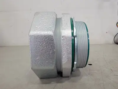 4" Liquidtight Insulated Steel Compression Connector