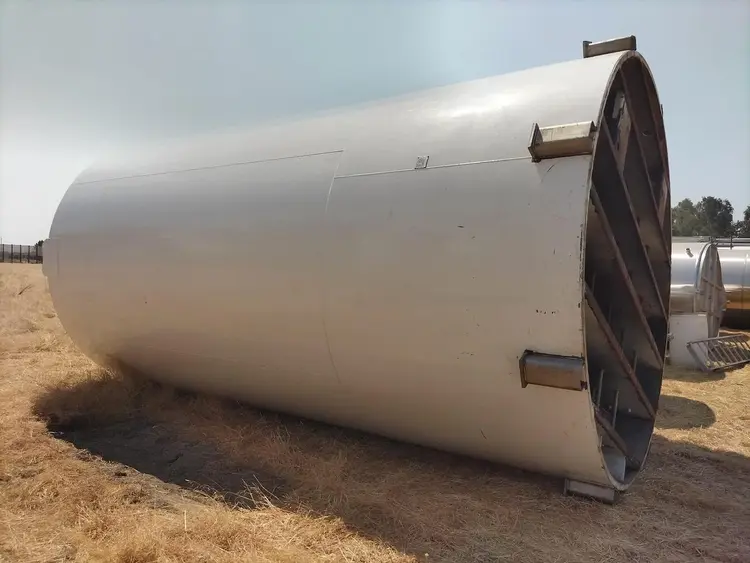 Used WALKER VSHT/304 S.S. Steel Tanks California US | Machinery & Equipment 12 #174383