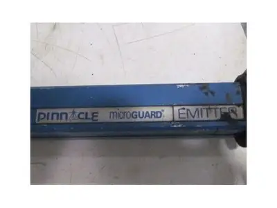 Pinnacle Microguard 36" Light Curtain Emitter Tested OK