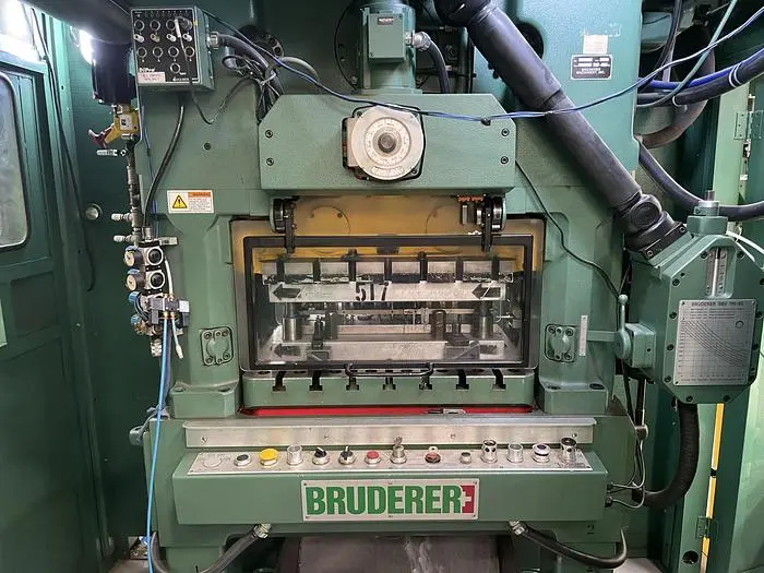 Used 2014 BRUDERER BSTA30USL-SP2 Straight Side Presses | Midwest Press and Automation #577412