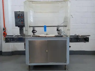 Stainless steel monoblock for liquids