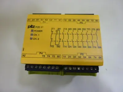 USED PILZ PZE9P24VACDC8N/O1N/C