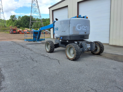 USED 2015 Genie Z-62/40